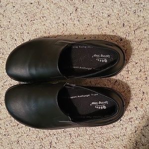 Clark's Spring Step Shoes size 8M